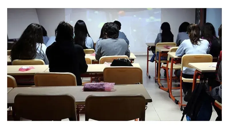 Milyonlarca öğrenci için ilk ders zili çalıyor